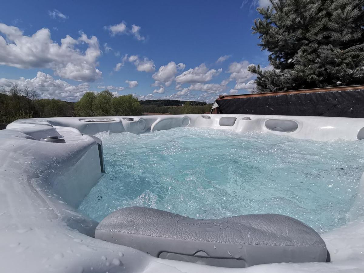 Domekspa, Profesjonalne Jacuzzi, Mazury, Liski, Elk Villa *
